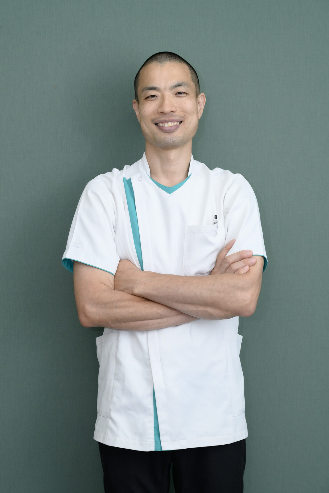 内外整骨院 院長 清水学